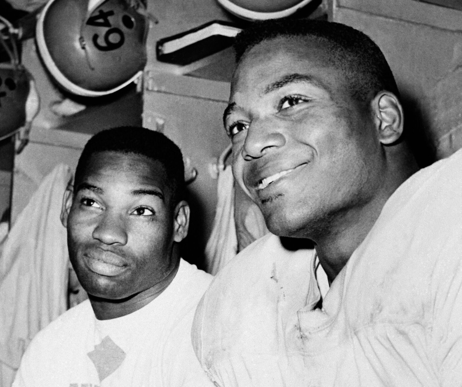 1958: Cleveland's Bobby Mitchell returns punt, kickoff for TDs in win over Eagles
